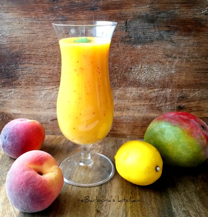 Broskvovo - mangové smoothie | reBarbora's kitchen