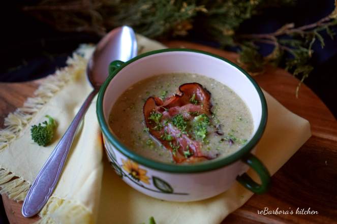 Brokolicová polévka s hermelínem | reBarbora's kitchen