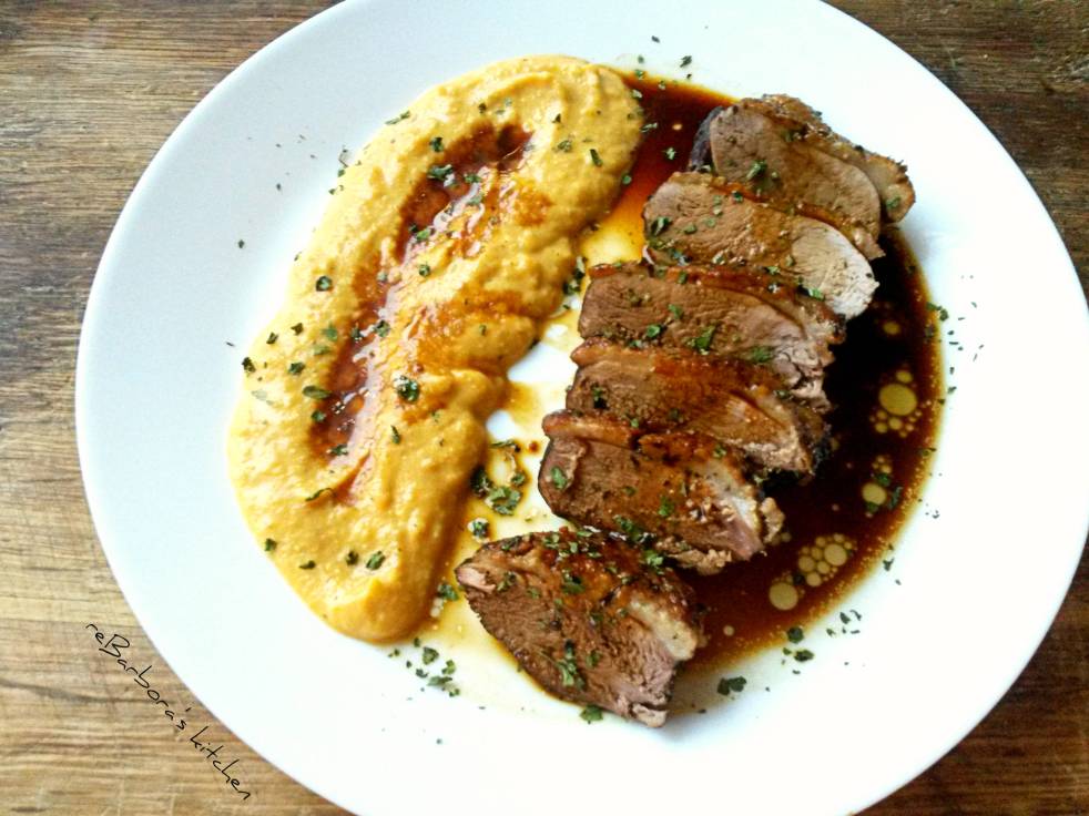 Filírované kachní prso s omáčkou z granátových jablek a cizrnovou kaší | reBarbora's kitchen