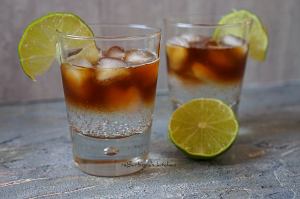 Espresso tonic - káva s tonikem | reBarbora's kitchen