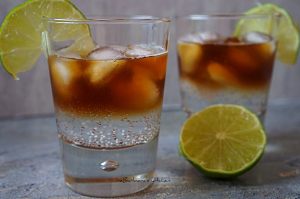 Espresso tonic - káva s tonikem | reBarbora's kitchen