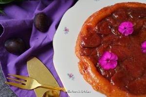 Švestkový tarte tatin - obrácený koláč s karamelizovanými švestkami | reBarbora's kitchen