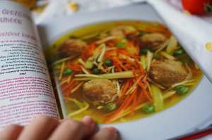 Recenze knih: Bezlepková kuchařka | reBarbora's kitchen