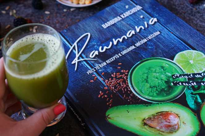 Recenze knih: Rawmania | reBarbora's kitchen