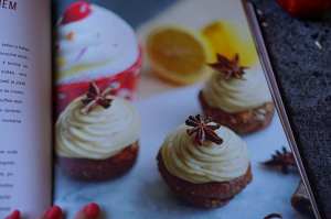 Recenze knih: Rawmania | reBarbora's kitchen