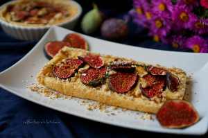 Fíkový koláč se smetanovým krémem a oříšky | reBarbora's kitchen