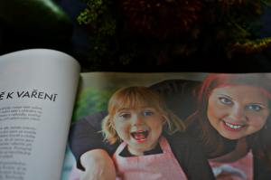 Recenze Knih: Máma v kuchyni (Barbora Charvátová) | reBarbora's kitchen