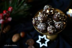 Lanýžové pralinky s oříšky a vanilkovým koňakem | reBarbora's kitchen