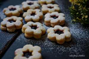 Linecké cukroví (vláčné hned) | reBarbora's kitchen