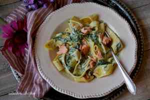 Těstoviny s lososem a špenátem | reBarbora's kitchen