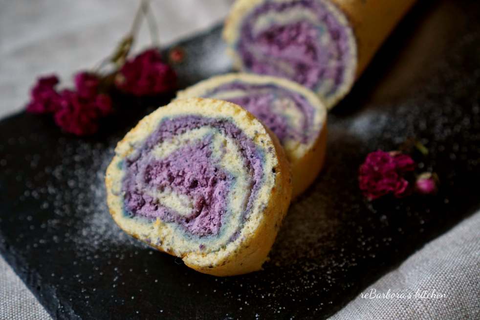 Borůvková roláda | reBarbora's kitchen