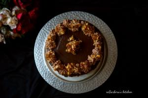 Čokoládový dort s čoko krémem, karamelem a griliášem | reBarbora's kitchen