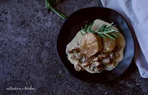 Telecí medailonky na houbách se smetanovou omáčkou | reBarbora's kitchen