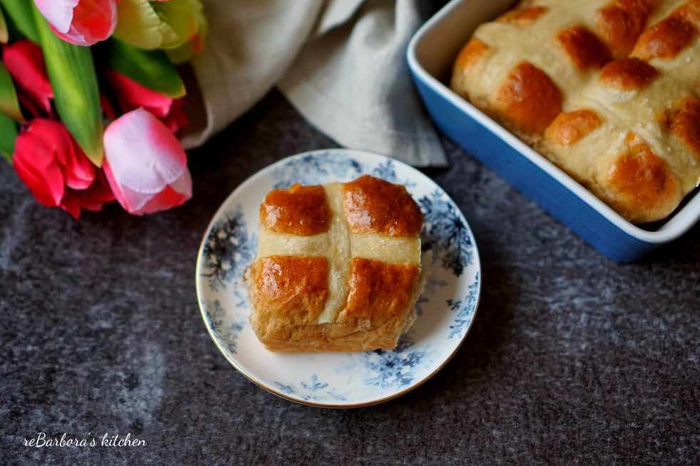 Hot cross buns | reBarbora's kitchen