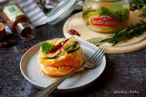 Naložený sýr Romadur s kysaným zelím a pečeným česnekem | reBarbora's kitchen