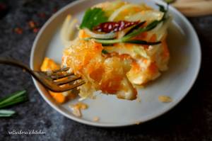 Naložený sýr Romadur s kysaným zelím a pečeným česnekem | reBarbora's kitchen