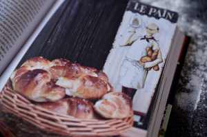 Recenze knih: Ruce v mouce - Iva Trhoňová | reBarbora's kitchen