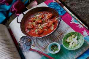 Recenze knih: Moderní indická kuchařka - Nitisha Patel | reBarbora's kitchen