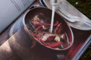 Recenze knih: Uzeninové delikatesy - Miranda Balland | reBarbora's kitchen