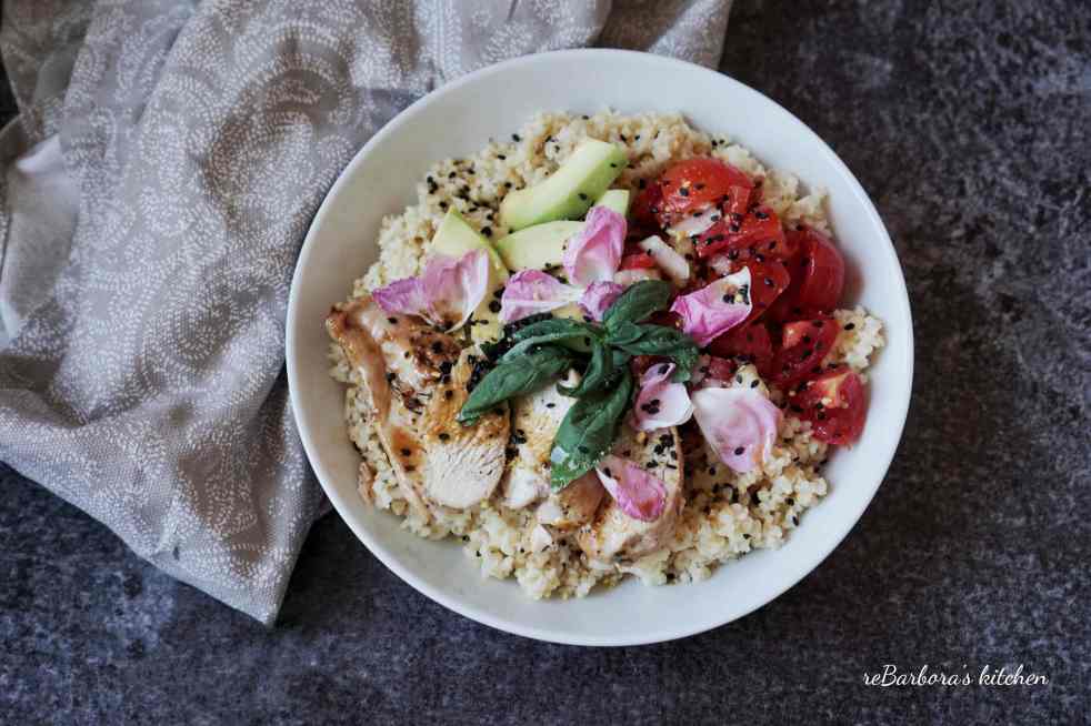 Chicken bowl / Miska s kuřetem, bulgurem a zeleninou | reBarbora's kitchen