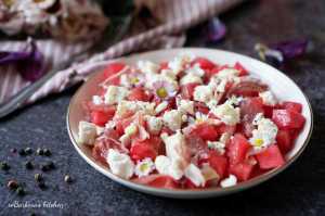 Melounový salát se sýrem a medovou zálivkou | reBarbora's kitchen