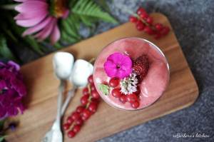 Jahodový Nice cream s levandulí | reBarbora's kitchen
