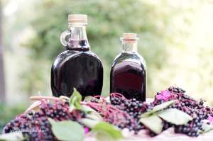 Maminčin bezinkový likér | reBarbora's kitchen